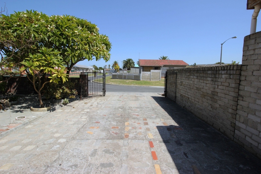 3 Bedroom Property for Sale in Rosedale Western Cape